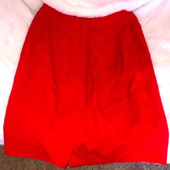 Vintage Ann Taylor Studio Red Linen Skirt - Picture 3 of 3